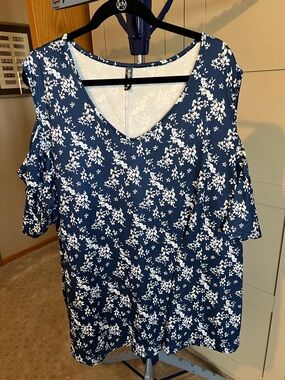 Navy Floral Cold-Shoulder V-Neck Blouse